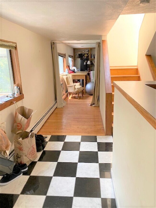 Foto del edificio - 61 6th St