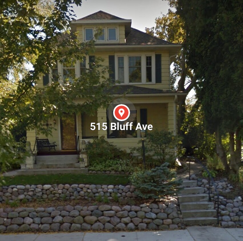 Primary Photo - 515 Bluff Ave