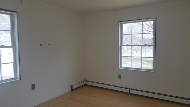 Building Photo - 3 bedroom in Torrington CT 06790