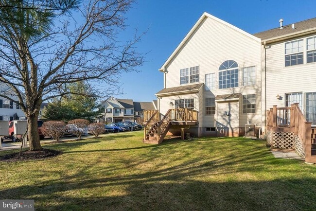 Building Photo - 4407 Waterford Way