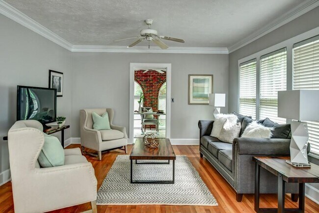 Living Room with Fireplace - 866 Moreland Ave SE