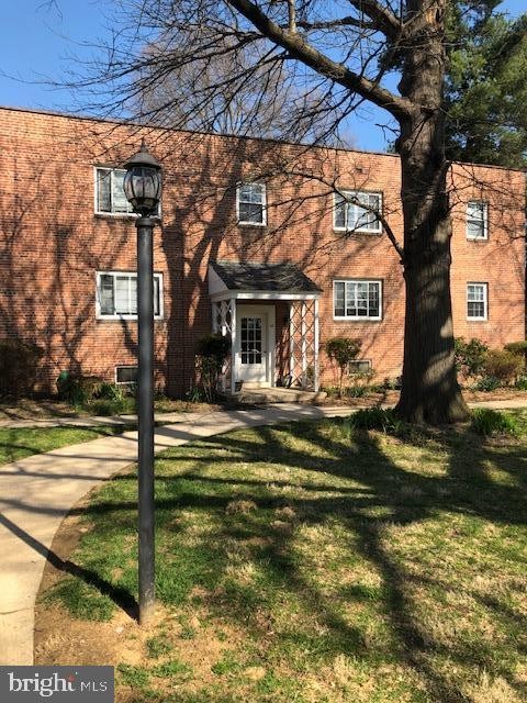 Foto del edificio - 750 Carroll Pkwy