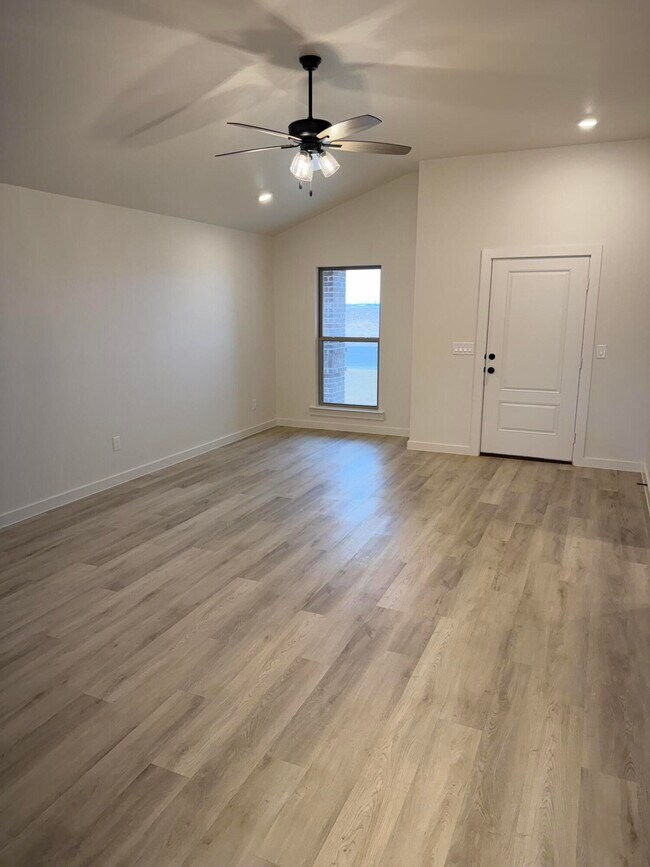 Foto del edificio - 1315 N Chicago Ave