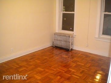 Foto del edificio - 14304 Cherry Ave