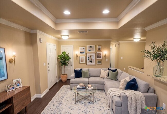 Foto del edificio - 2710 S Clear Creek Rd
