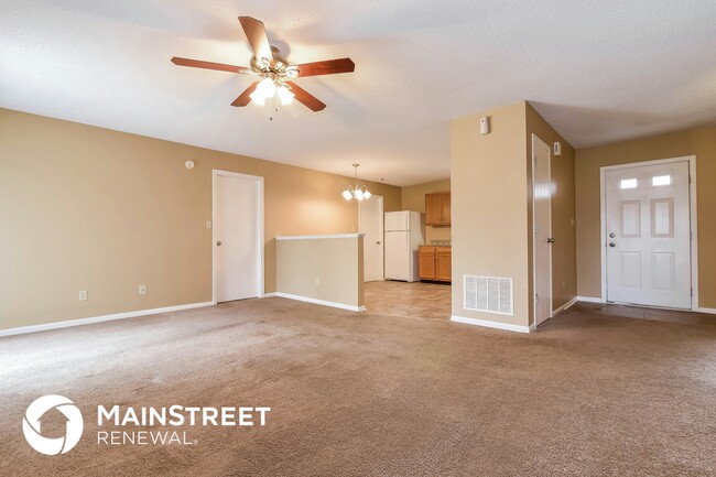 Foto del edificio - 7467 Grandview Dr