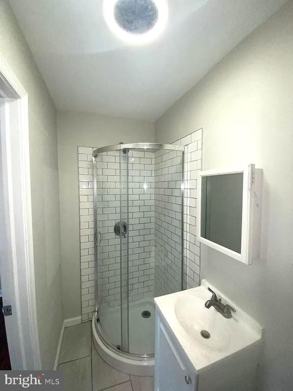 Building Photo - 1464 N 52nd St