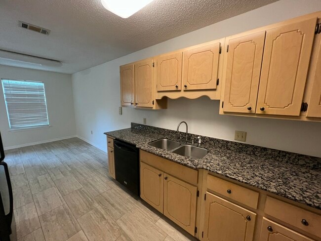 Foto del edificio - 71 Olde Cypress Cir NW