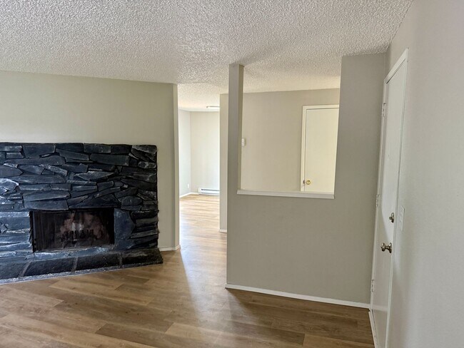 Foto del edificio - DT Beaverton-Old Town Super Private 2 Bedr...