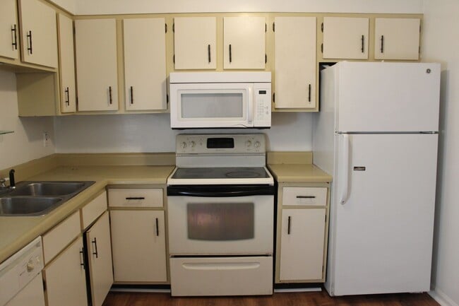 Foto del edificio - 2 bedroom 2 bath