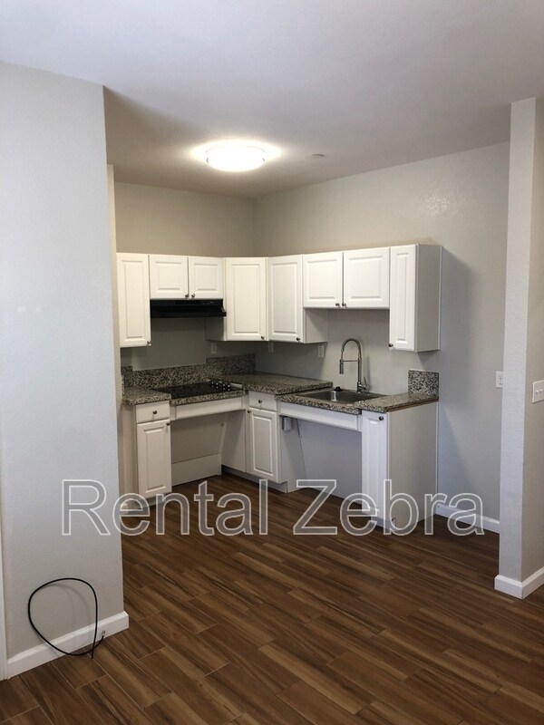 6807 3rd St Unit 3, Riverbank, CA 95367 Condo for Rent in Riverbank