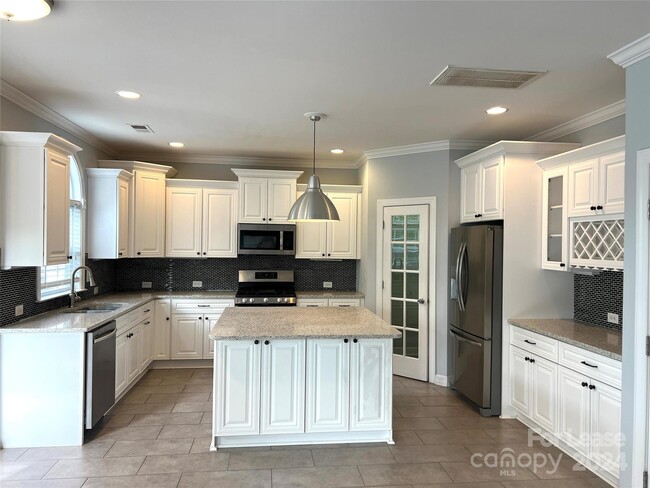 Building Photo - 9539 Indian Beech Ave NW