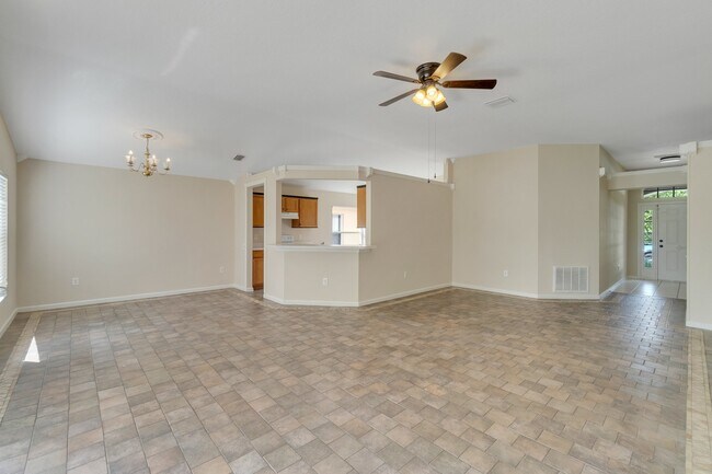 Building Photo - 2711 Breakwater Ct