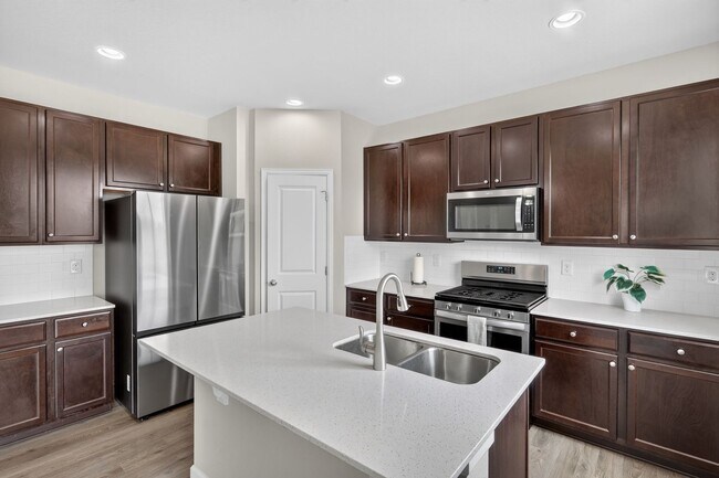 Foto del edificio - 360 Marlowe Ct