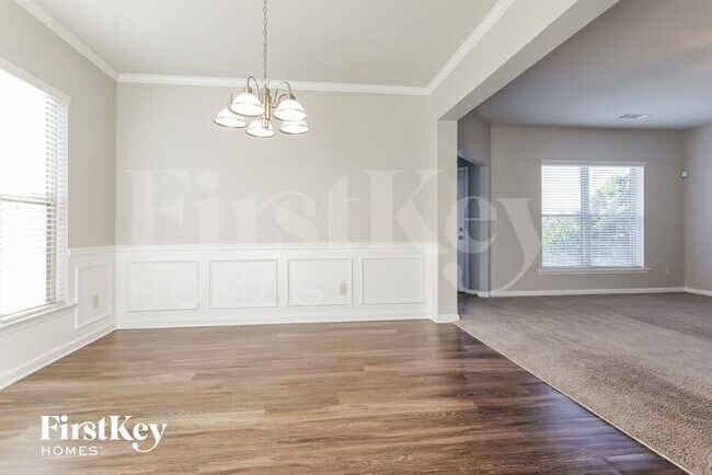 Building Photo - 1310 Aster Ives Dr