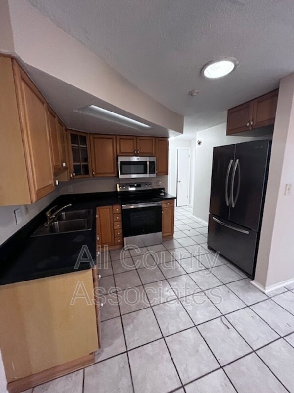 Foto del edificio - 9739 Marlington Lane