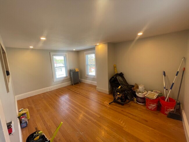 Living room - 199 Essex St