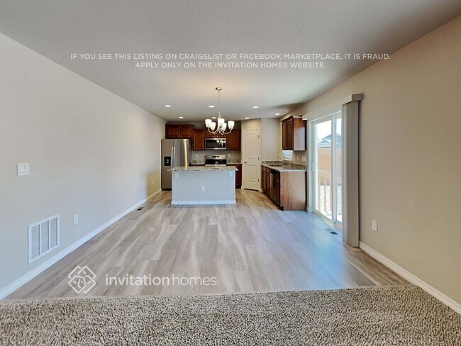 Building Photo - 6562 Tillamook Dr