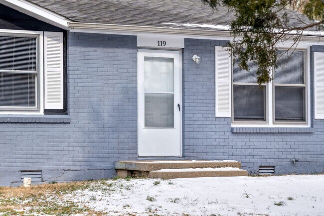 Foto del edificio - Newly Remodeled