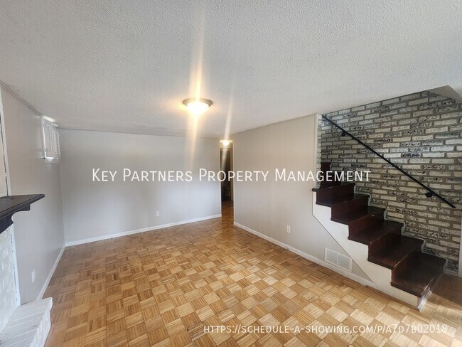 Foto del edificio - 7175 NW Chapel Woods Cir