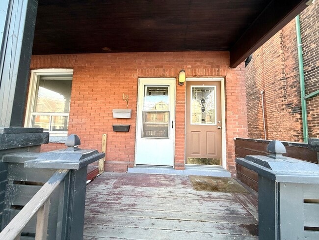 Building Photo - 12 Senator Ave