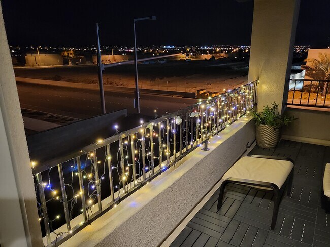 Foto del edificio - 6909 Amethyst Peak St