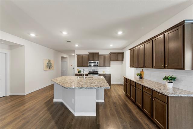 Foto del edificio - 507 Saddle Club Way