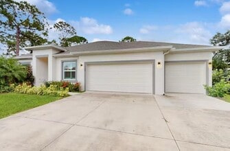 Building Photo - 708 Newhall Terrace