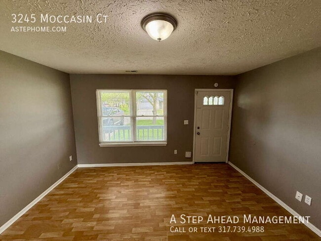 Foto del edificio - 3245 Moccasin Ct