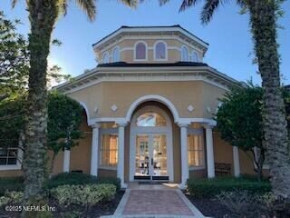 Foto principal - 10075 Gate Pkwy