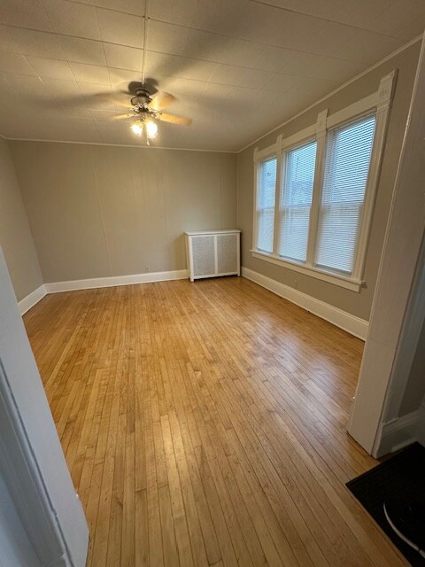 Foto del edificio - 2527 S Howell Ave