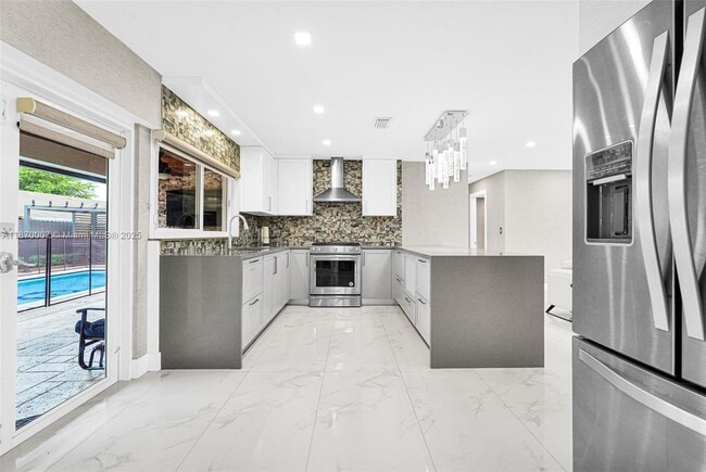 Foto del edificio - 4225 SW 133rd Ct