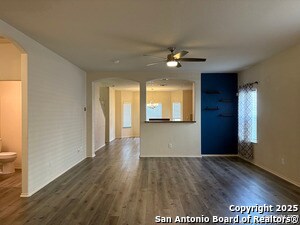 Building Photo - 105 Rhew Pl