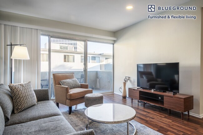 Foto del edificio - 11645 Gorham Ave