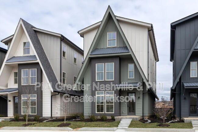 Building Photo - 537 Midnight Way