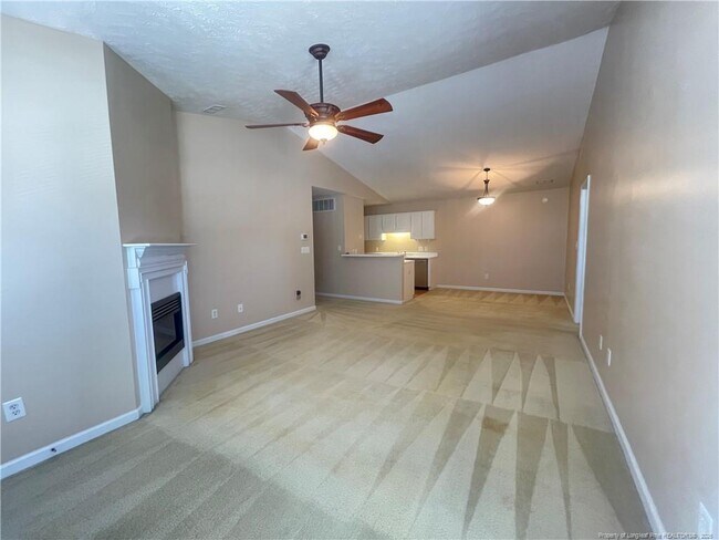 Foto del edificio - 509 Meadowland Ct