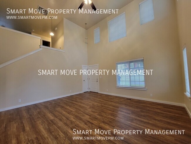 Building Photo - Huge Meridian 4 bedroom, RV Parking, Neigh...