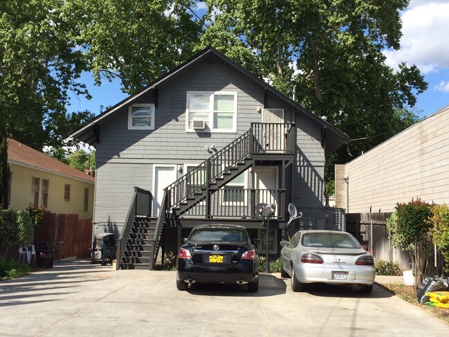 Primary Photo - 2818 E St