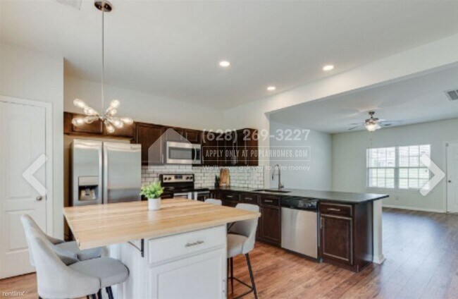 Foto del edificio - 3 br, 2.5 bath Townhome - 314 Stonecrest W...