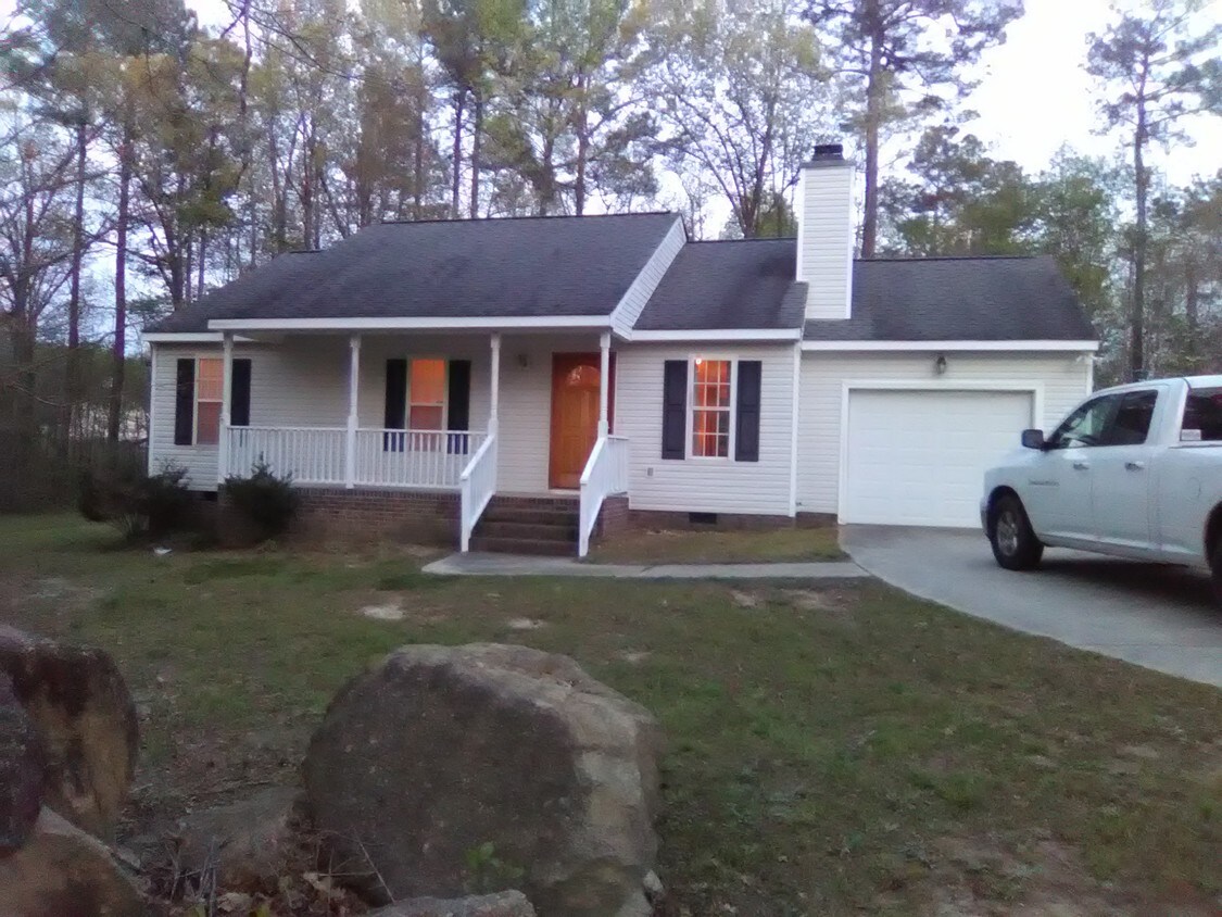 25 Hollyfield Ln, Youngsville, NC 27596 House for Rent in Youngsville