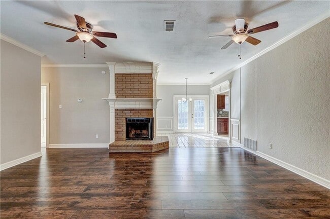 Building Photo - 16407 Framingham Cir