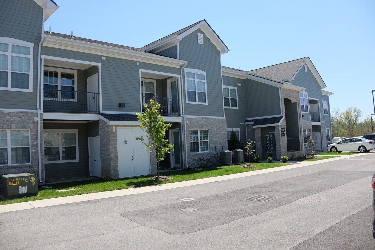 Creekside at Deer Crossings Apartments White House, TN