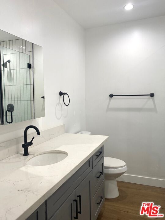 Foto del edificio - 8403 Blackburn Ave