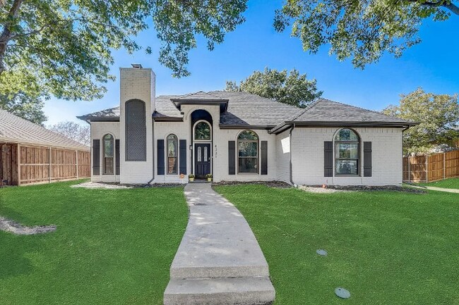 Foto del edificio - 4221 N Cliff Dr