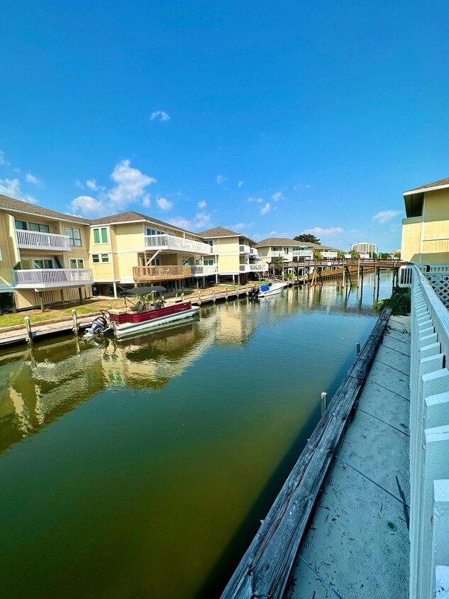 Foto principal - Canal FRONT 1B/1B Condo Located in Sandpip...