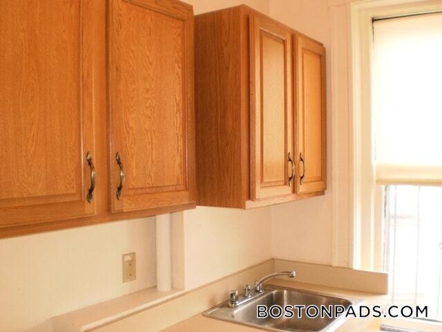 Foto del edificio - 137 Park Dr