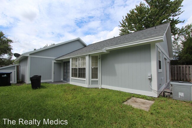 Foto del edificio - 3 br, 2 bath House - 153 Becky Thatcher ct...