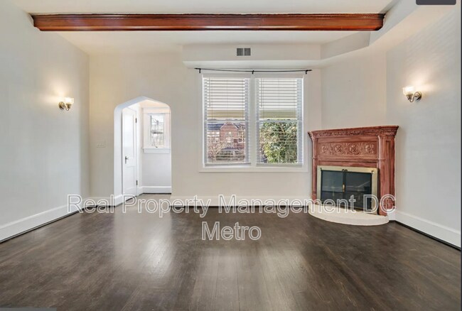 Foto del edificio - 1397 Sheridan St NW