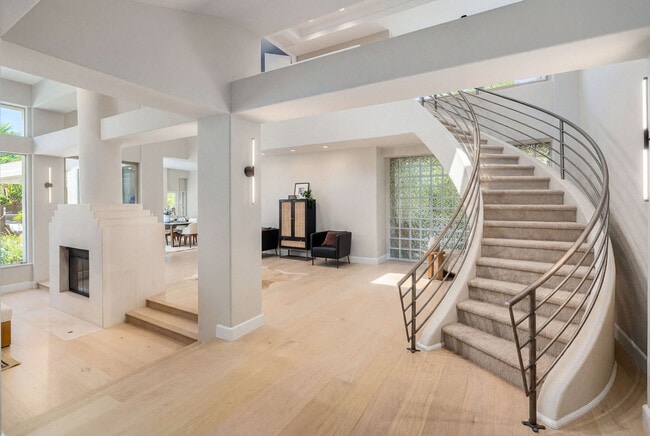 Building Photo - 4257 Golden Oak Ct