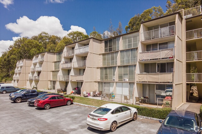 Building Photo - 95-2043 Waikalani Pl